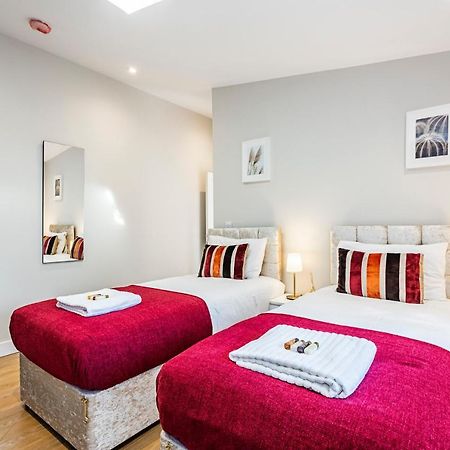 South Woodford 2 Bed En-Suite House Londen Buitenkant foto