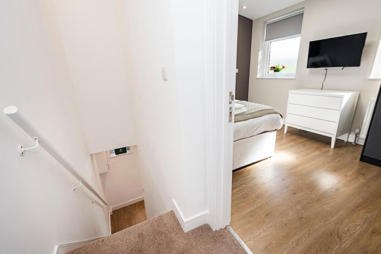 South Woodford 2 Bed En-Suite House Londen Buitenkant foto