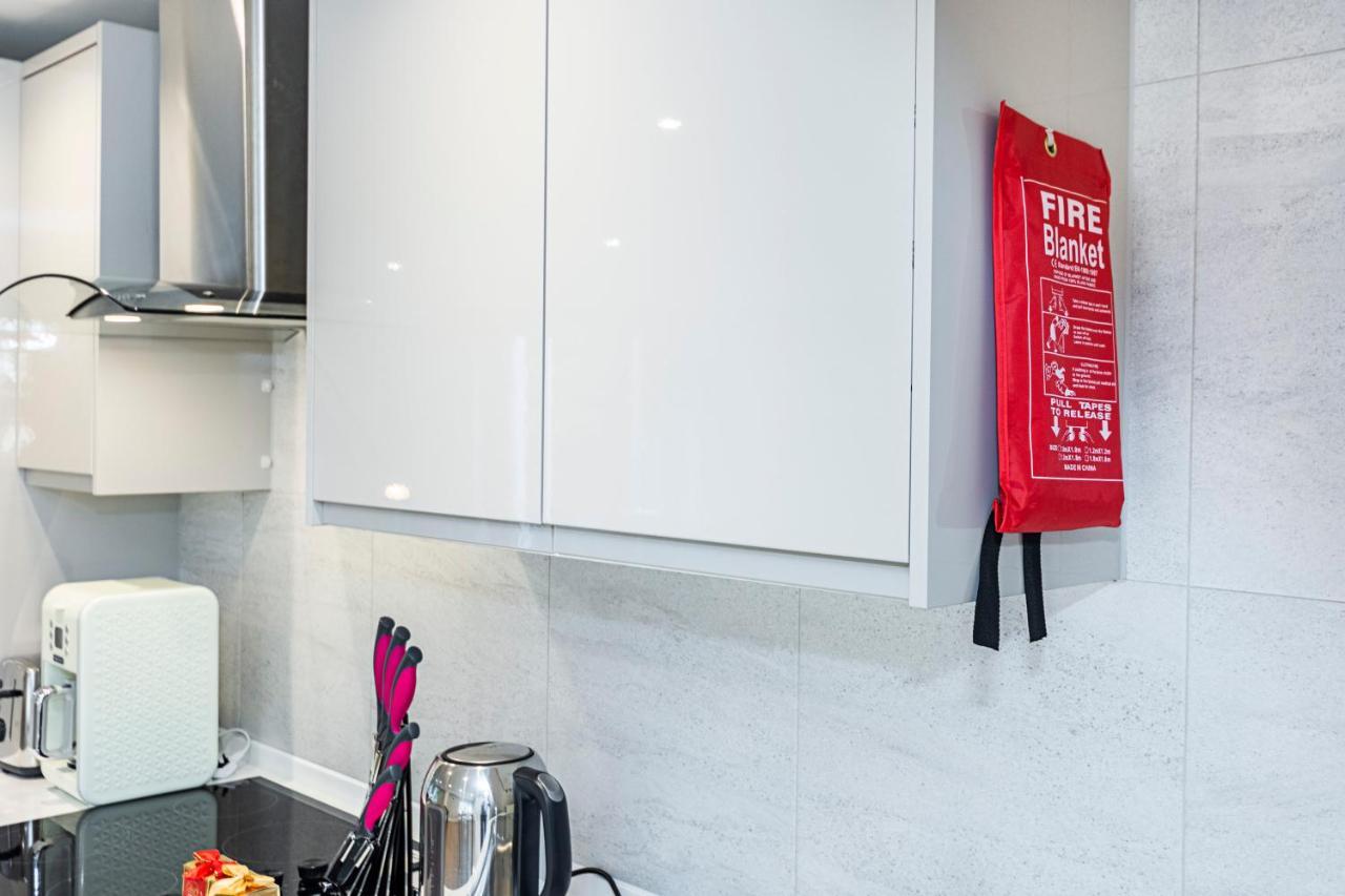 South Woodford 2 Bed En-Suite House Londen Buitenkant foto